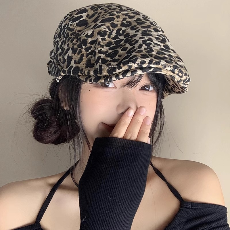 美式复古辣妹女春夏季薄款小众设计感时尚鸭舌贝雷帽子