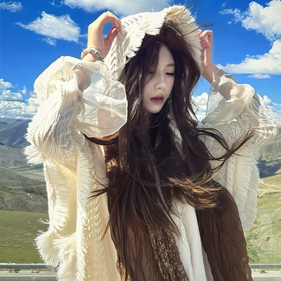 2026新款白色流苏连帽披肩女春夏针织民族风云南草原旅游穿搭外搭