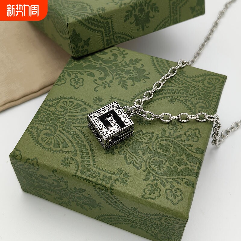古家925银字母方形G项链雕花镂空吊坠做旧长款织纹链男女项链礼物
