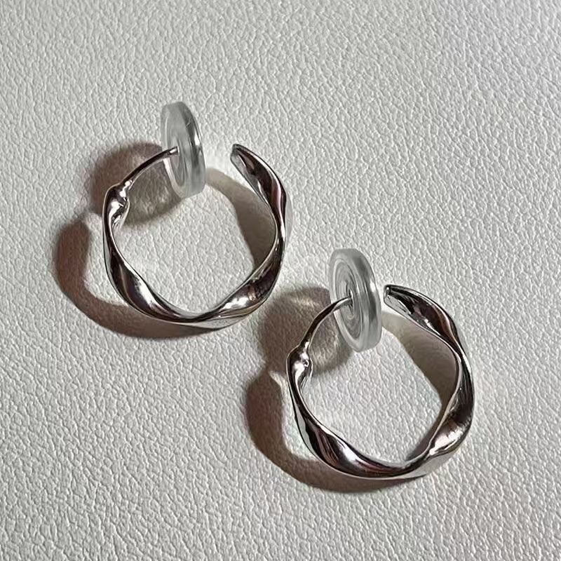 复古港风小红书无耳洞同款新款圆圈耳饰耳夹气质高级法式蚊香耳夹