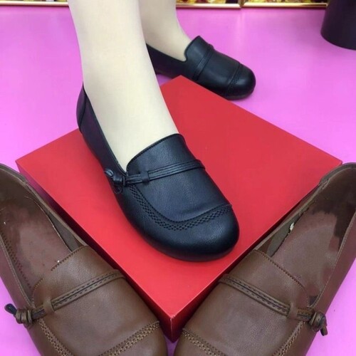 意尔康心选秋季软皮单鞋女2025新款软底中老年妈妈鞋舒适平底防滑