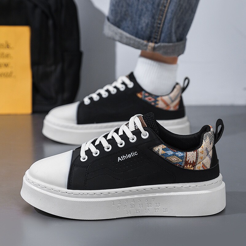 男鞋2026新款春季潮流百搭小众原创刺绣板鞋男士运动休闲厚底潮鞋