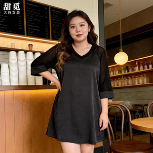 甜觅特大码女装夏装胖mm300斤赫本小黑裙纱网拼接下摆开叉连衣裙