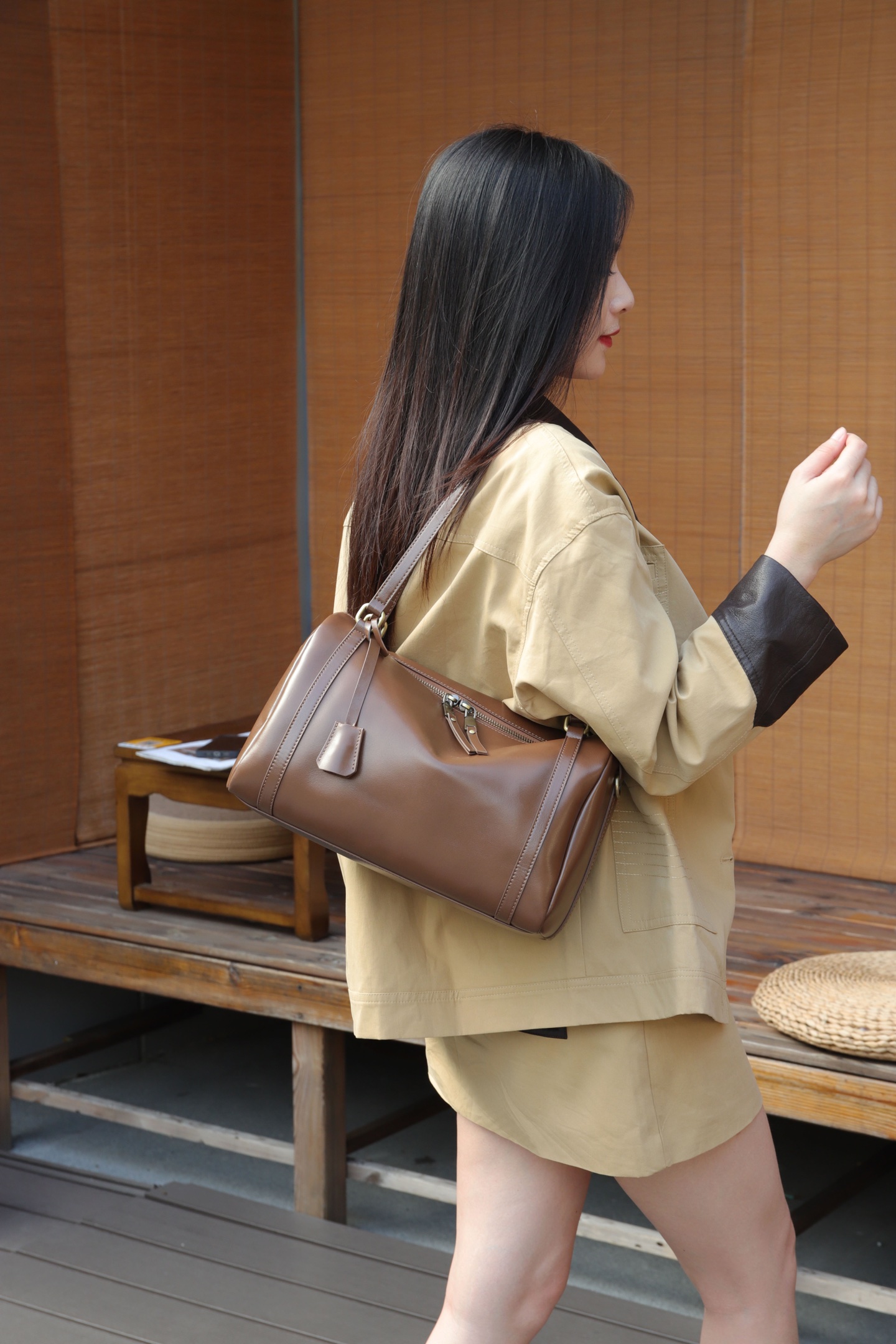 头层植鞣牛皮女包手提单肩枕头包