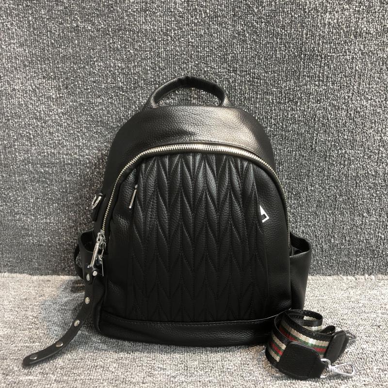 真皮背包新款韩版风百搭头层牛皮男女通用双肩包时尚软皮双肩背包