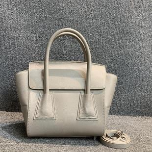 2024新款真皮女包春夏百搭时尚头层牛皮灰白色手提单肩简约翅膀包