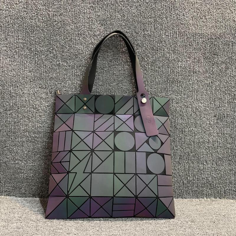 商场撤柜货处理女包梦嘉丽