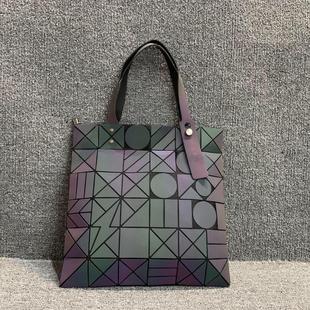 商场撤柜货处理女包日韩百搭托特包流女手提大容量购物袋炫彩色包