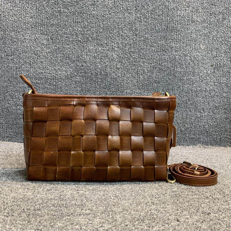 女包小众设新品真皮女包韩版百搭头层牛皮编织女单肩小方包简约