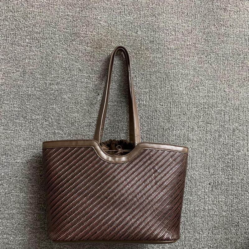 新品真皮女包大容量百搭编织头层牛皮女手提腋下简约托特包购物袋,箱包皮具/热销女包/男包,托特包,淘宝优惠券,粉丝福利购,淘宝优惠卷