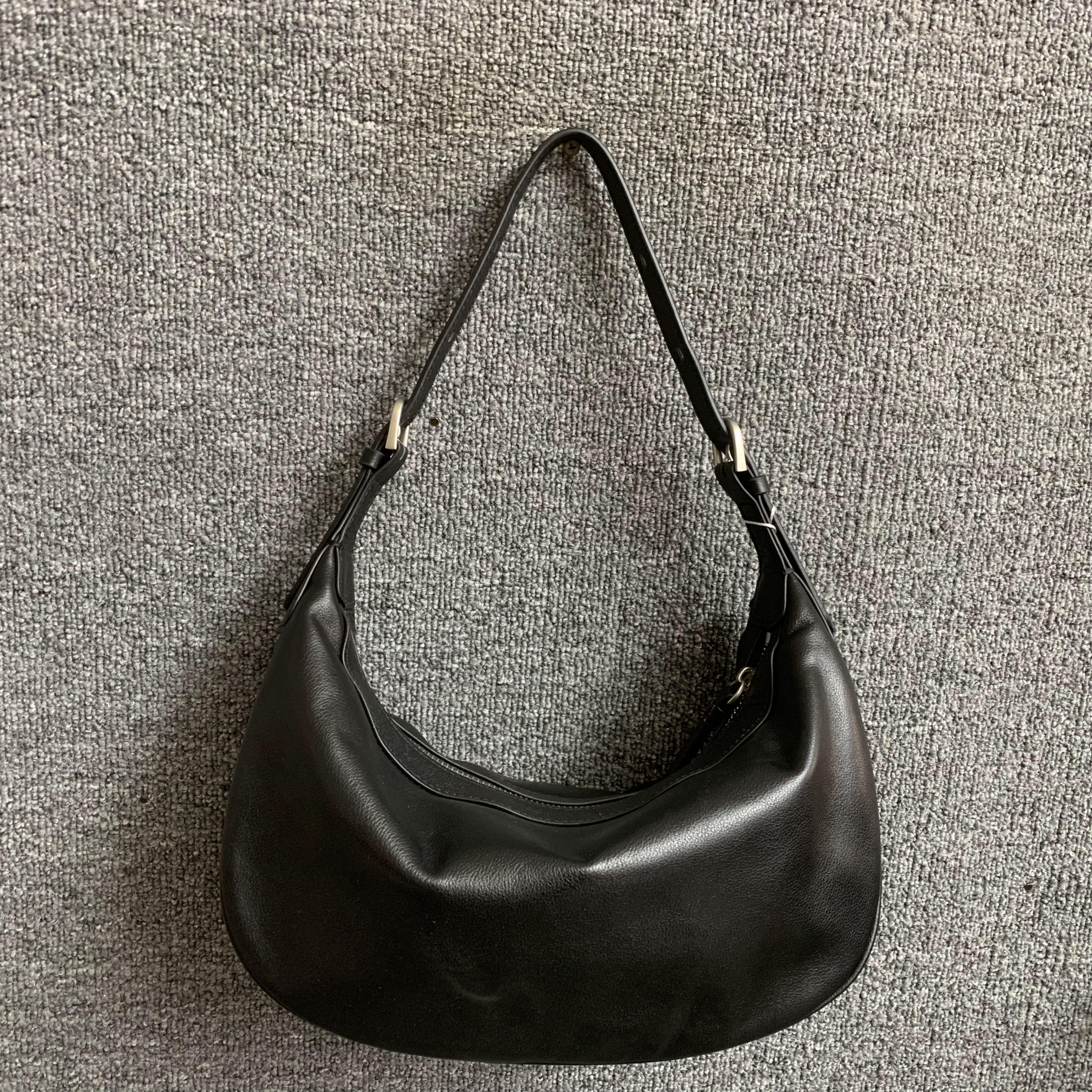 新品真皮女包韩版百搭时尚头层牛皮女手提单肩腋下复古简约饺子包