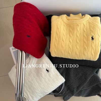 圆领绞麻花纯色百搭毛衣