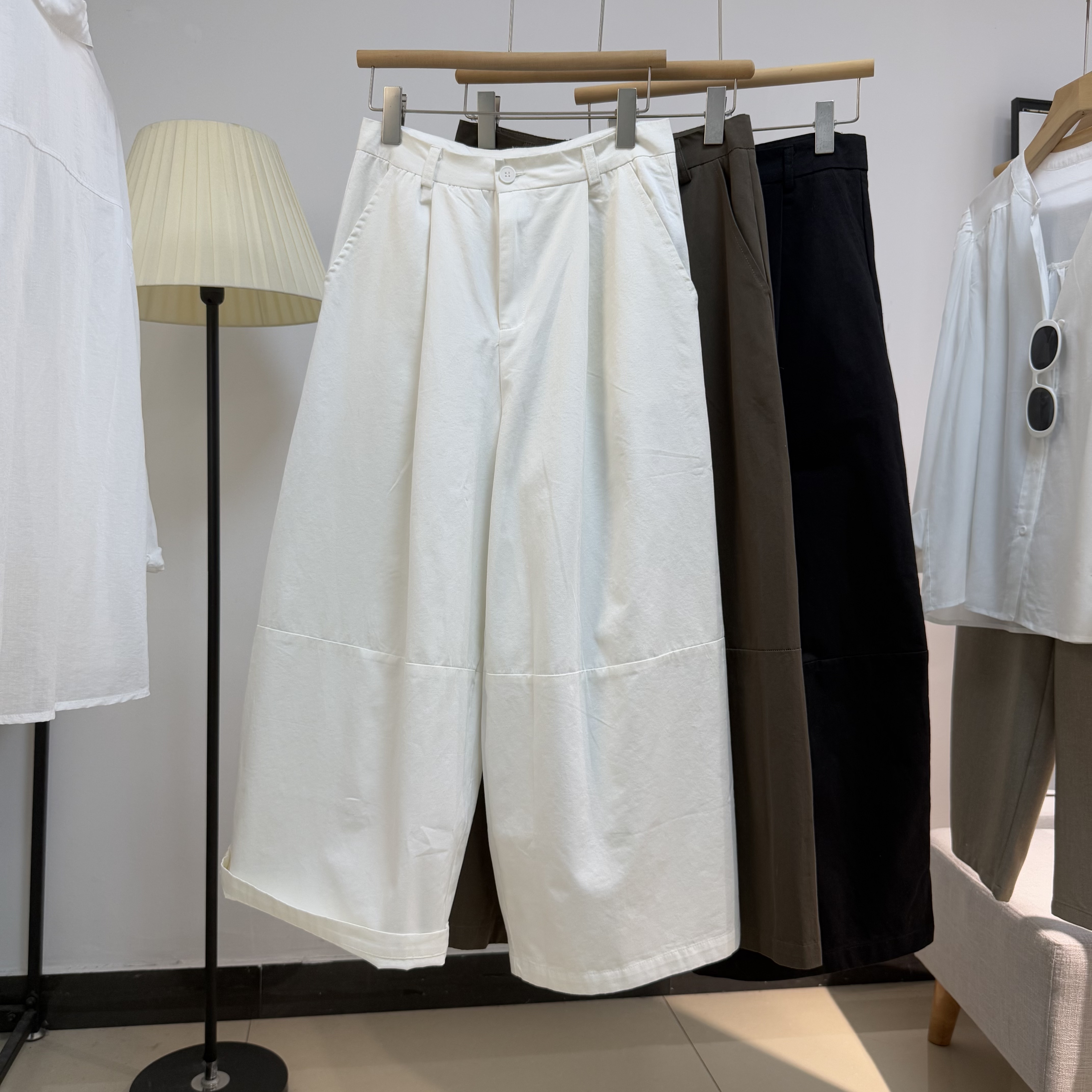 高腰直筒宽松纯色休闲裤