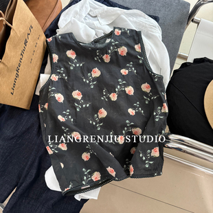 100棉。精致刺绣刺玫瑰。公司货柔软无袖上衣衬衫88101M