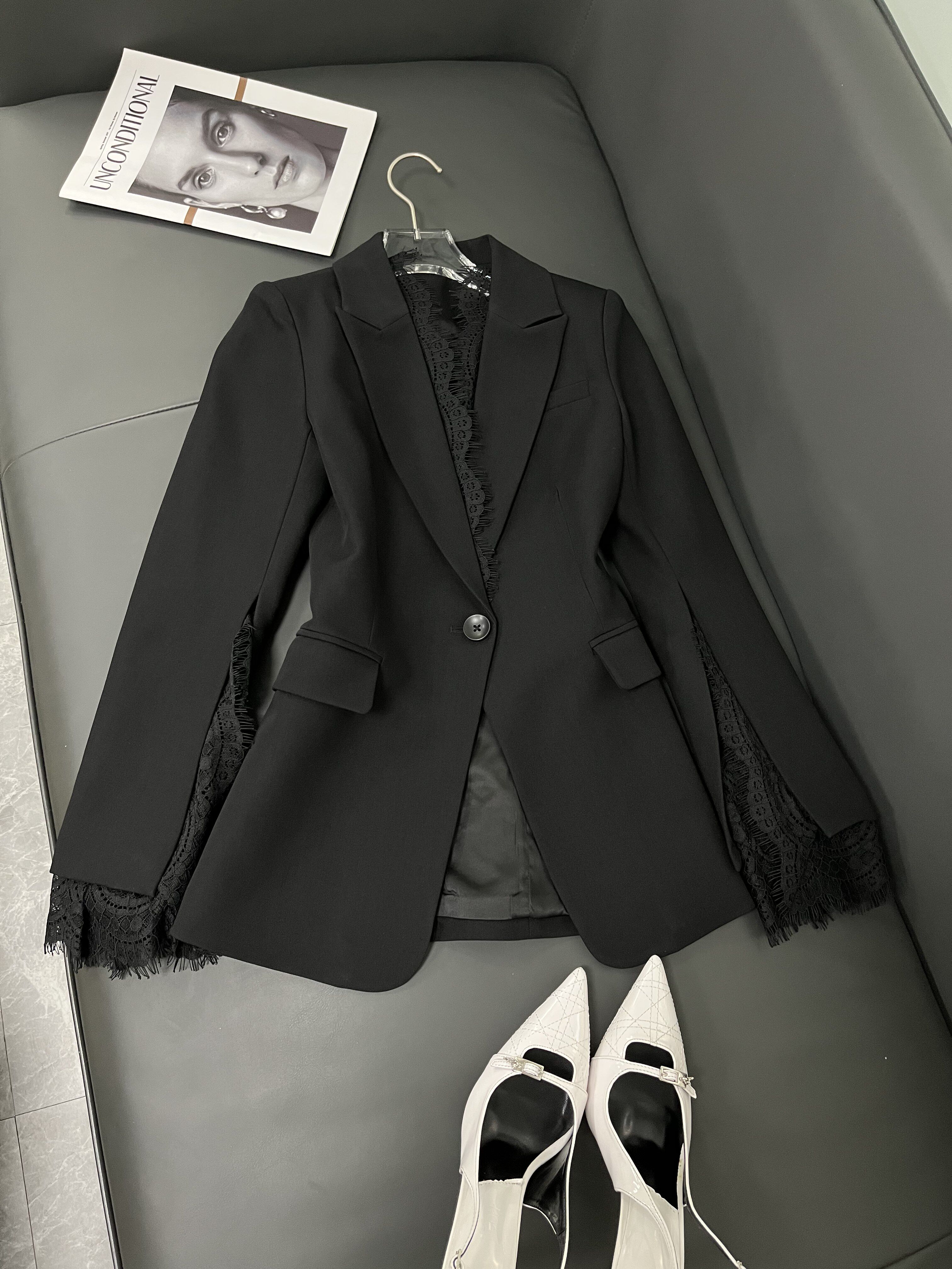 thumbnail for 2024 New Elegant Goddess Style Patchwork Lace Suit Collar Slit Cuffs Slim Fit One-Button Mid-Length Coat