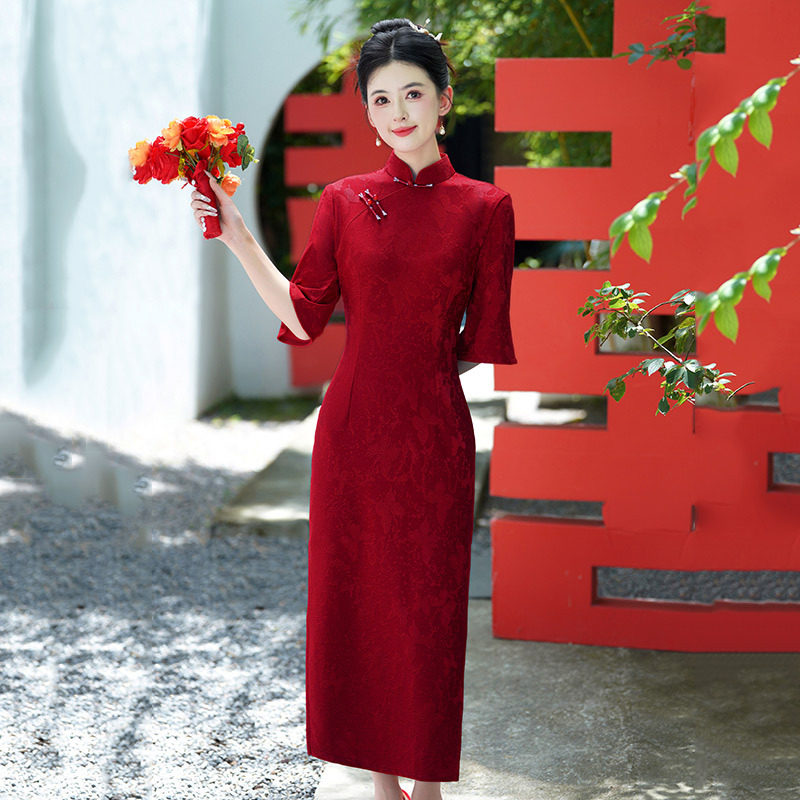红色传统国风中式秋季中袖旗袍改良年轻款女新娘敬酒服回门服