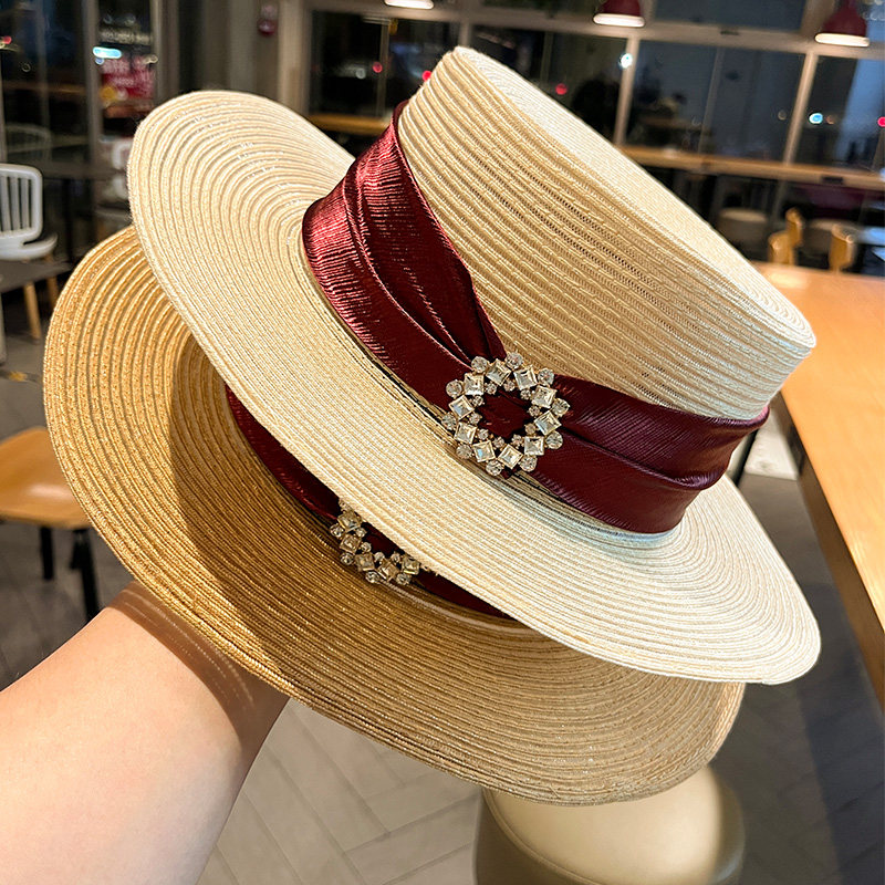 夏季遮阳帽子女2025新款白色草帽法式复古赫本风水钻织带平顶礼帽