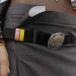 村上春树*Vintage Leather Belt 复古做旧浮雕金属盾牌扣牛皮腰带