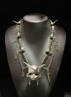 银色伤痕机能风亚比串珠娃头项链