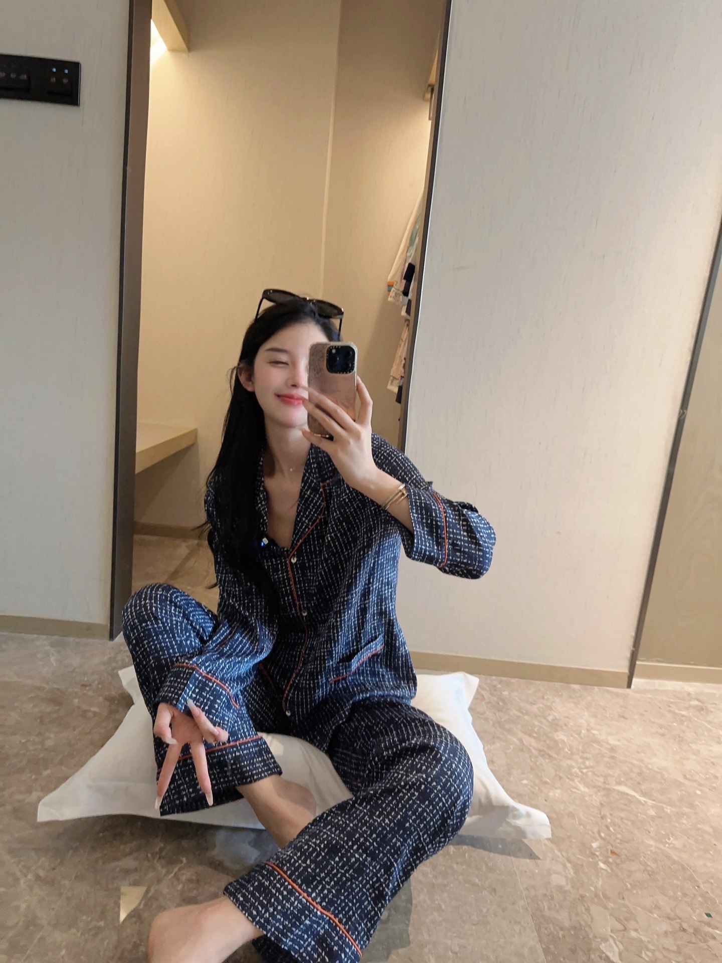 复古格蓝冰丝睡衣女春秋款大牌高级感长袖家居服睡衣女套装可外穿