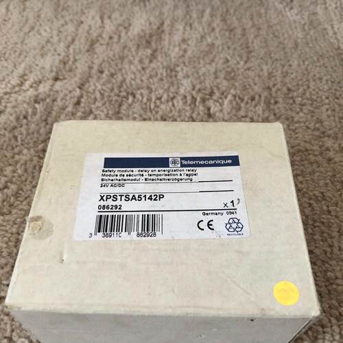 XPSTSA5142P 安全继电器 24V AC/DC 工控安全模块议价维修