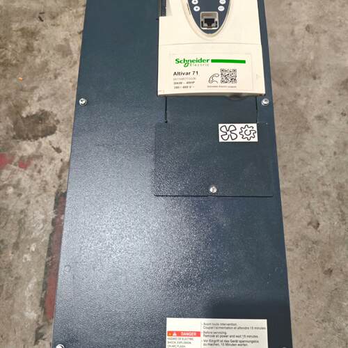 ATV71HD30N4Z Altivar 71 变频器 30kW 工业调速装置议价维修