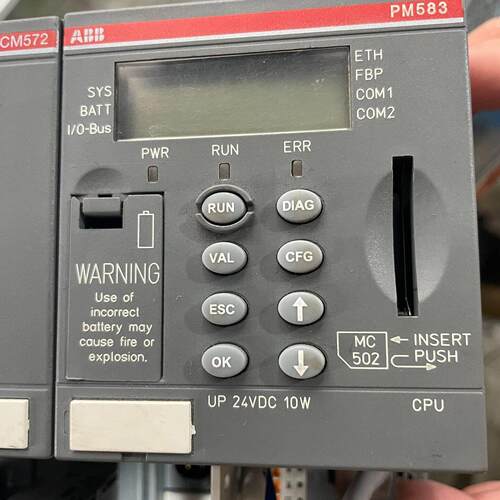 PM583-ETH A5 CM572 ABB 工控自动化PLC模块议价维修