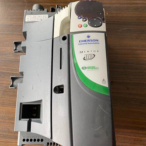 MP75A4R STDS51 变频器 爱默生 27KW 工控自动化设备议价维修