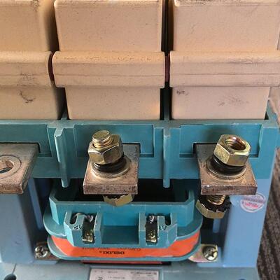 CJ20-630A 交流接触器 德力西 380V 正品保证议价维修