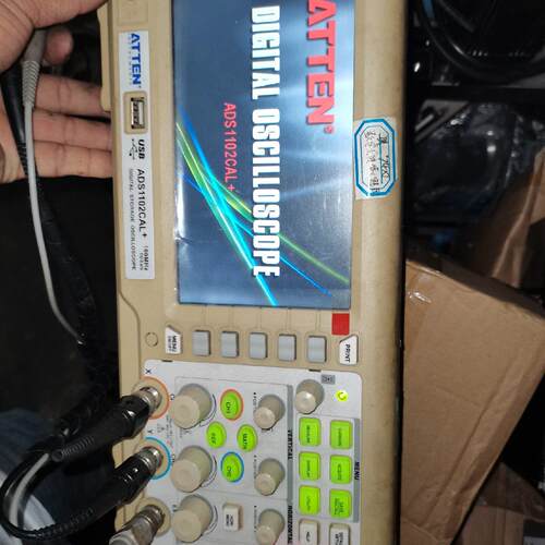 ADS1102CAL+ 数字存储示波器 100MHz 1GS测试仪器议价维修