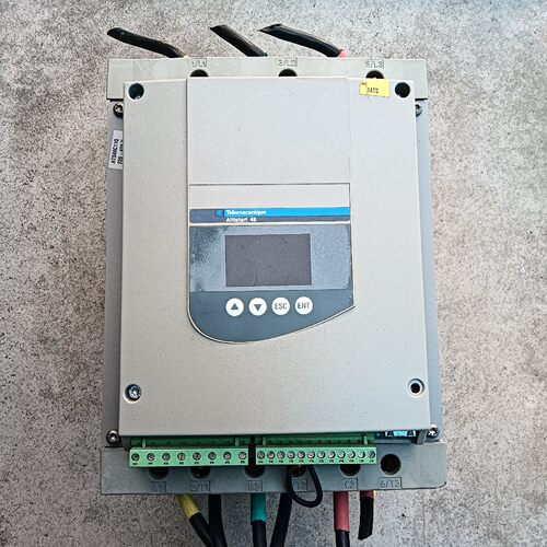 ATS48C11Q 软启动器 工业电机起动控制器 30kw 55kw议价维修
