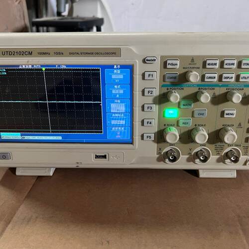 UTD2102CM 优利德数字示波器 100MHz带宽 1GS/s采样率议价维修