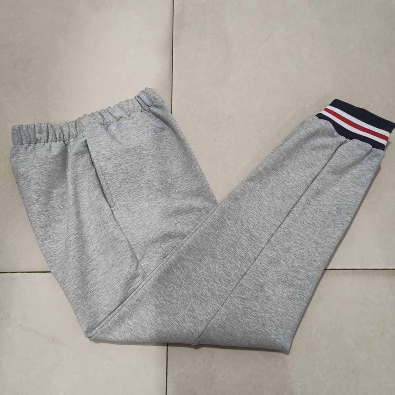 中小学生男女纯棉校服长裤浅灰色净版白红白条纹裤口休闲运动校裤