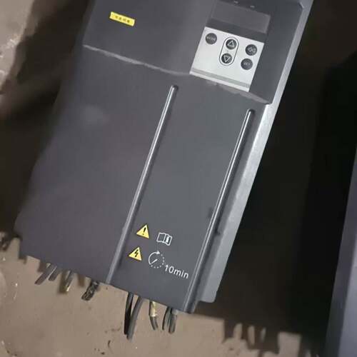 可维修伺服驱动器变频器IS650PT045IUX，如图两个，单议价
