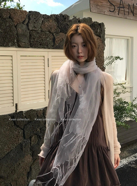 飘逸松弛感薄款丝巾清透高级围巾