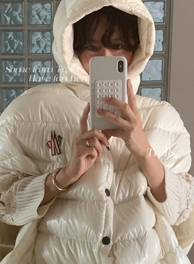 Trolls｜简单干净的白 韩国ins博主fever同款纯白色吸盘液态硅胶手机壳适用华为mate80Propura70小米17苹果16