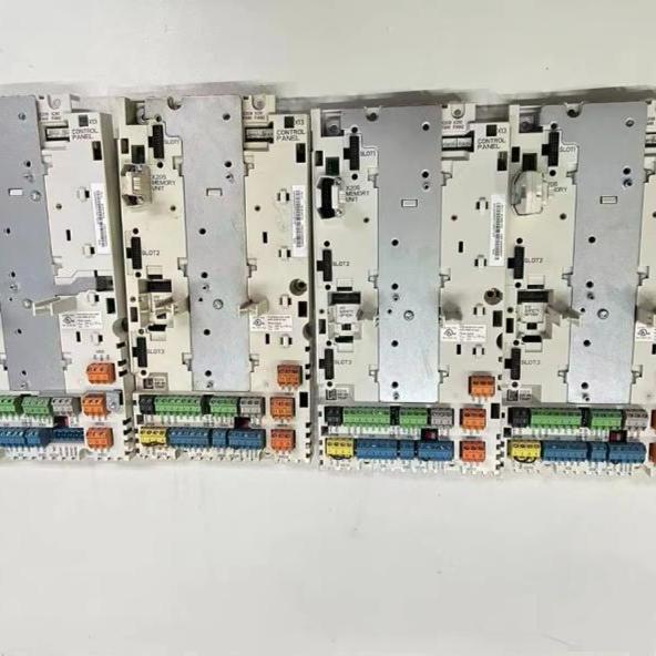 变频器acs880控制板信号io
