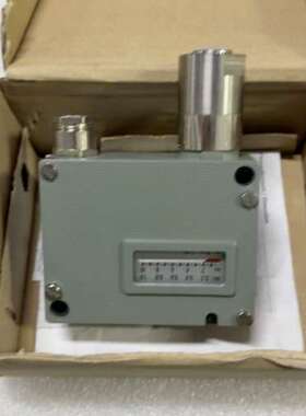 Trafag压力开关，型号944.2378.700，量程1-