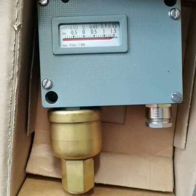 trafag压力开关900.2672  -0.9-15bar