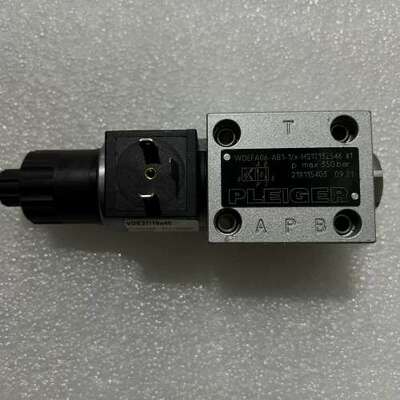 PLEIGER普莱格三位四通电磁阀，型号WDEFA06-AB