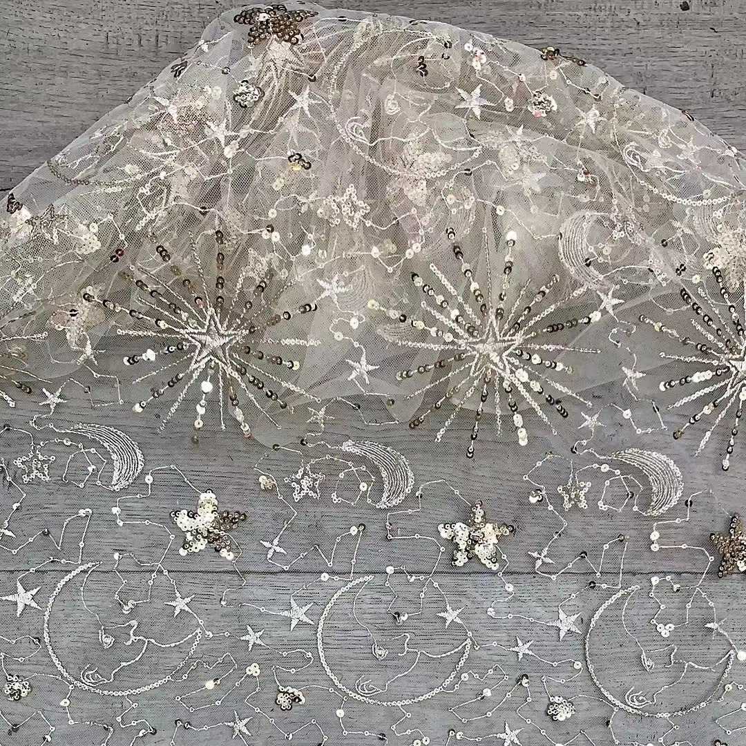 新款直销直销网纱星月亮片绣花面料 婚纱礼服刺绣连衣裙蕾丝刺绣
