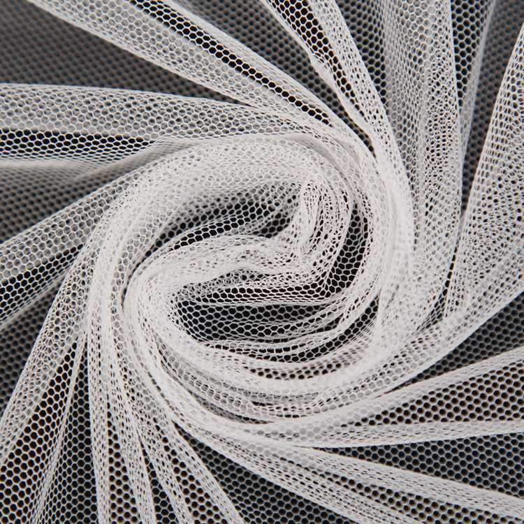 新款直销涤纶六角网眼网纱布 童装女装蓬蓬裙帽檐婚纱礼服蚊帐布