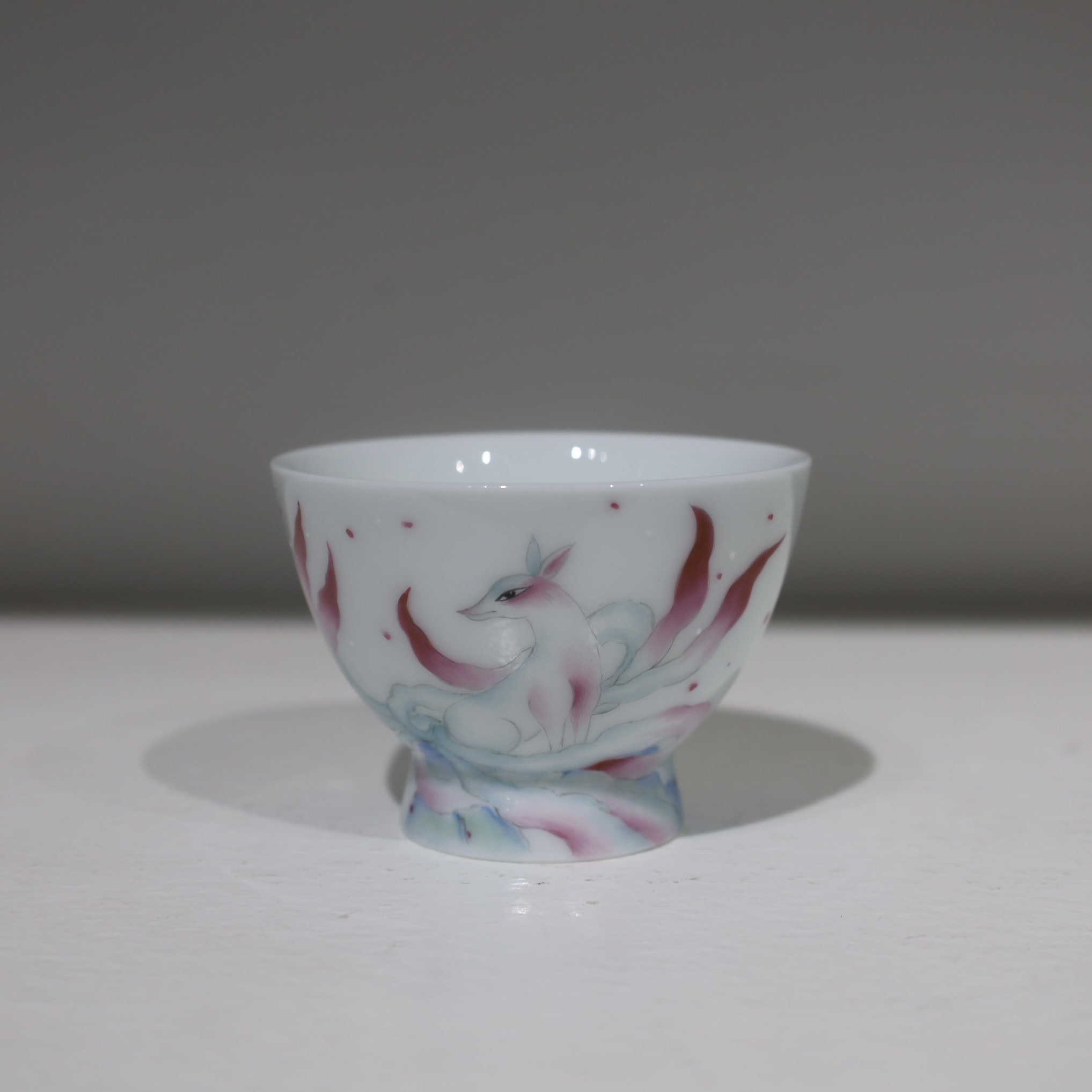 只此宋瓷 景德镇青白瓷家用办公茶具手绘九色狐堆白贵妃杯茶杯