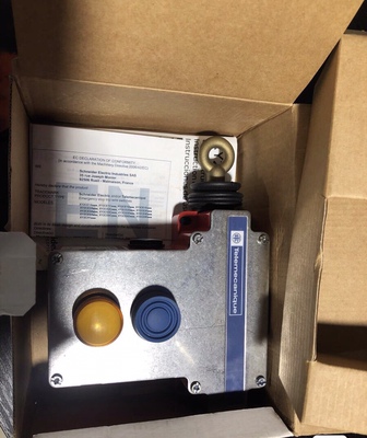 XY2CE2A296施耐德急停拉线开关 紧急安全防护开关 二手拆机 询价