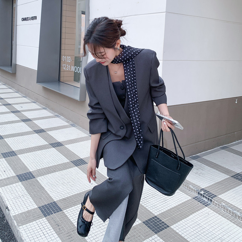已出2026气质轻熟搭配飘带西服背心四件套RF2C518-2609-P255-K408,女装套装/套裙,浙宝237