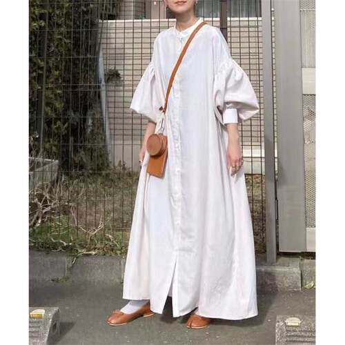 跨境秋冬新款日系热销宽松灯笼袖黑白长款连衣裙Long loose skirt