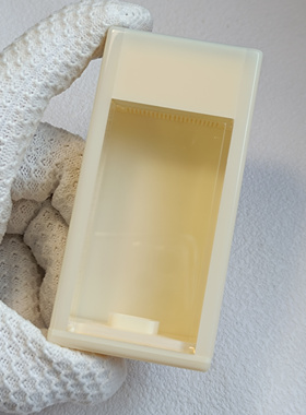 海派虫具精品有机材质牙黄色喇叭口穿条鱼形竹蛉盒 鸣虫盒 蛉子盒