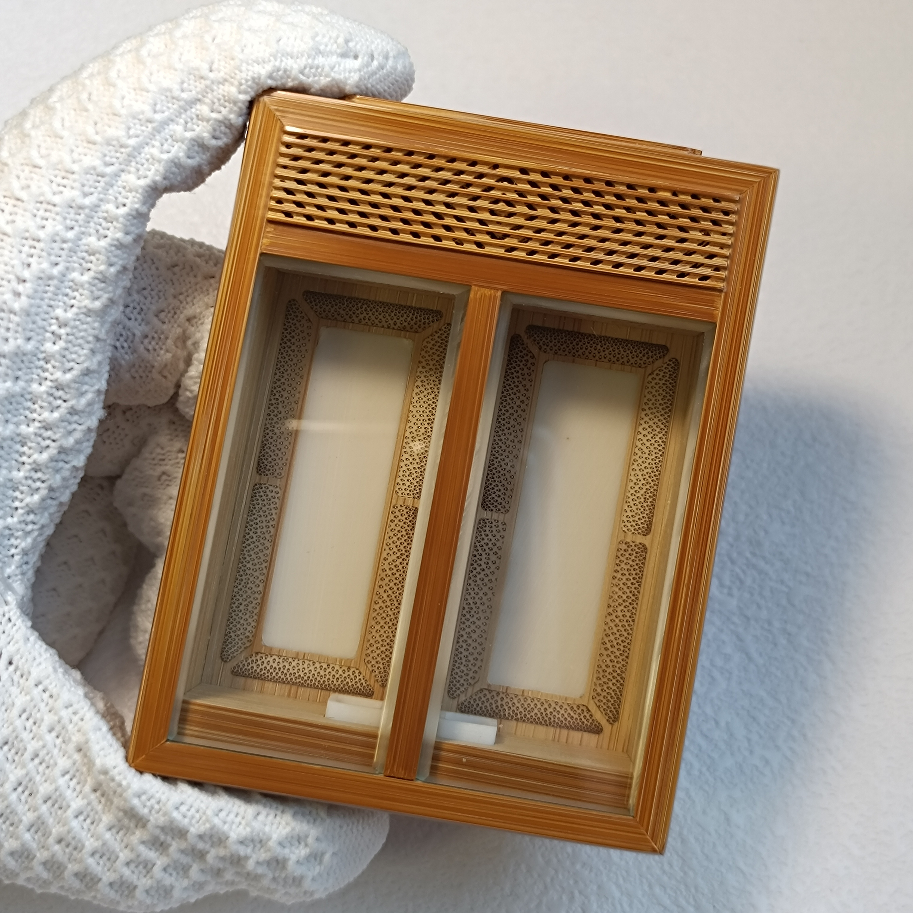 老玉竹双格竹蛉盒嵌牛骨