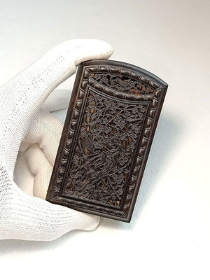 张圣林老乌木黄蛉盒雕刻