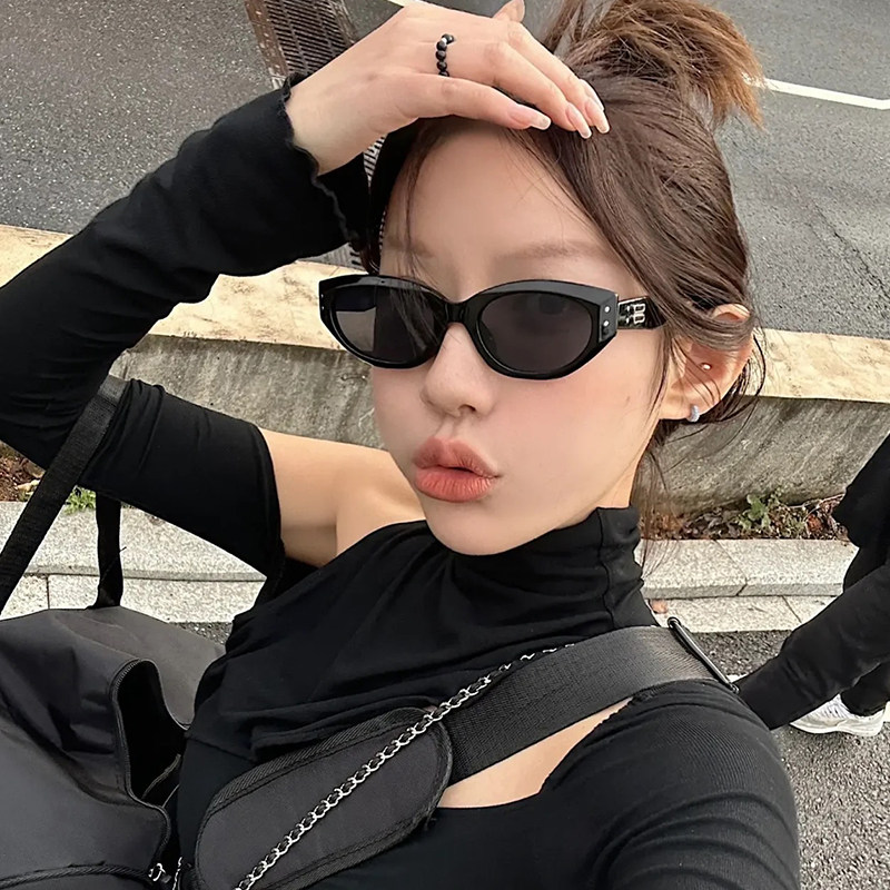 复古黑色gm椭圆猫眼男小框墨镜高级感小脸太阳眼镜2024新款防晒女
